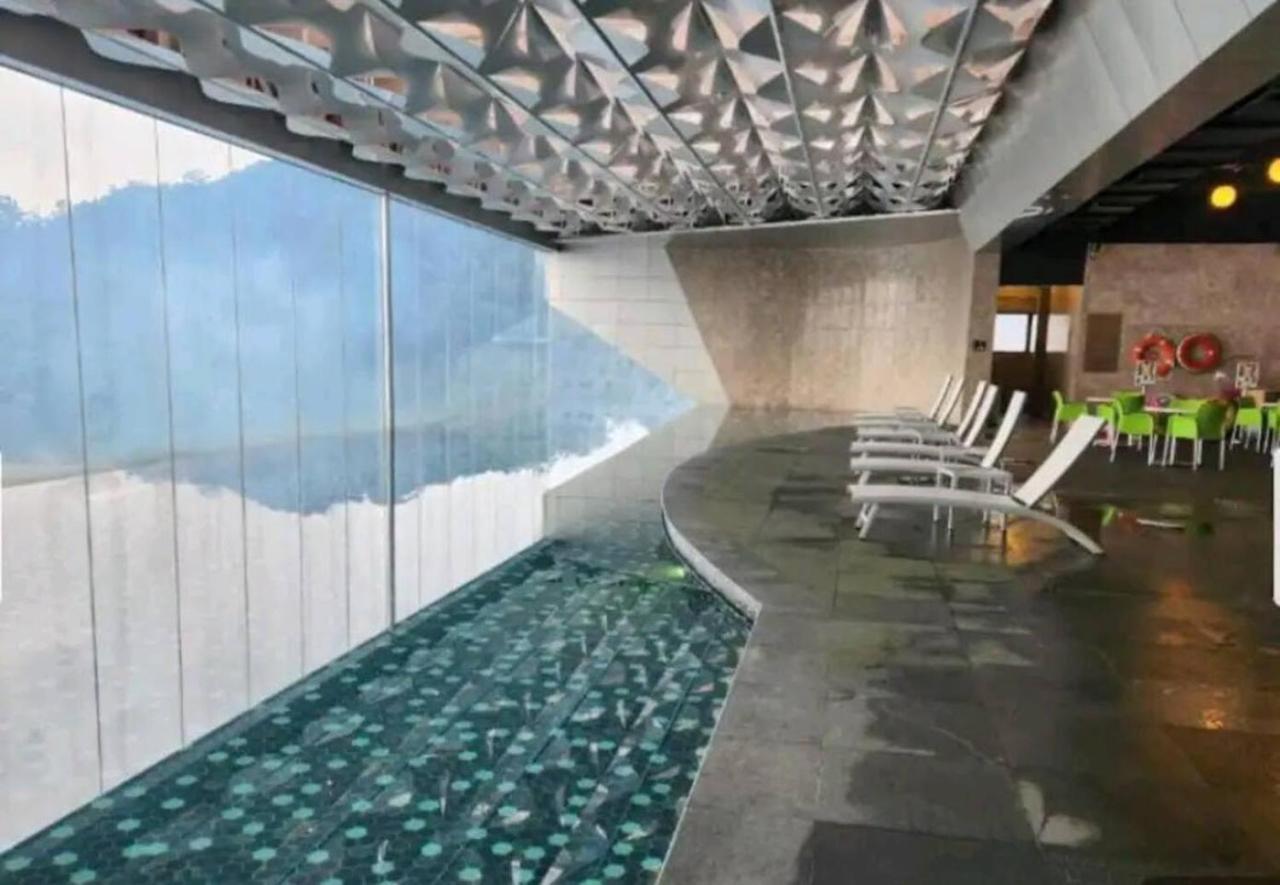 Genting Peak 2br6pax421 @ion Delemen Apartment Genting Highlands